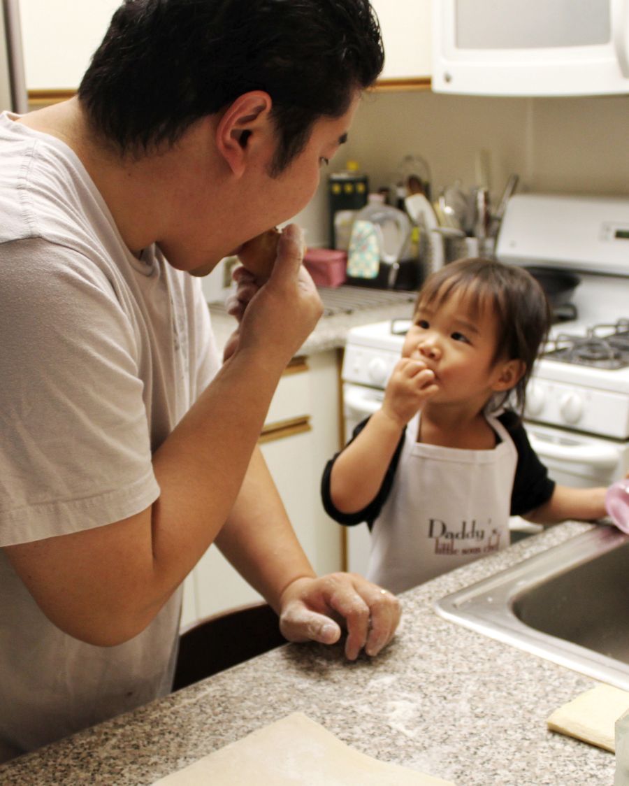 Izzy as a tiny tot with Dad